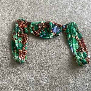 Green tube top with big sleeves | CAN BUNDLE WITH OTHERS